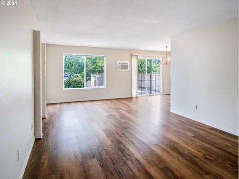23710 Ne Stanley Street Wood Village OR 97060