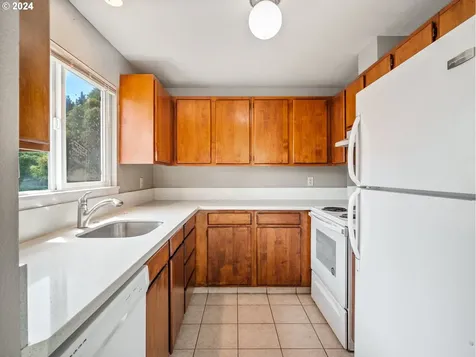 23710 Ne Stanley Street Wood Village OR 97060
