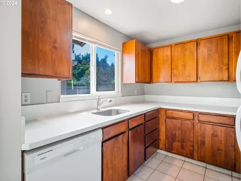 23710 Ne Stanley Street Wood Village OR 97060