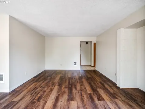 23710 Ne Stanley Street Wood Village OR 97060