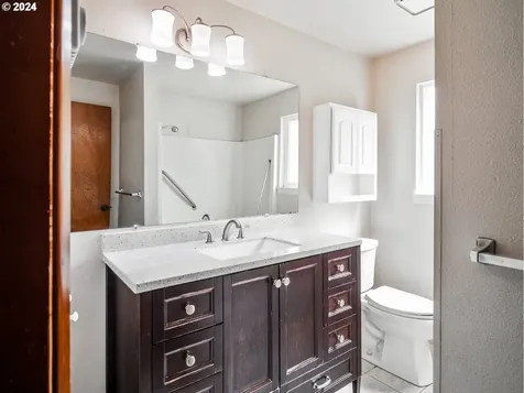 23710 Ne Stanley Street Wood Village OR 97060