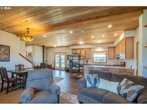 87906 Daisy Lane Bandon OR 97411