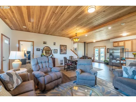 87906 Daisy Lane Bandon OR 97411