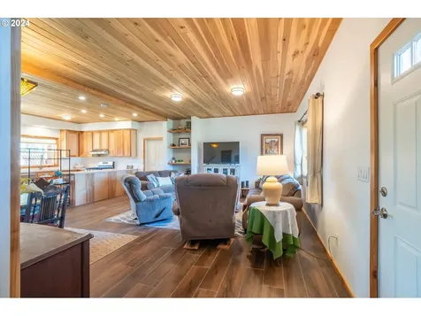 87906 Daisy Lane Bandon OR 97411