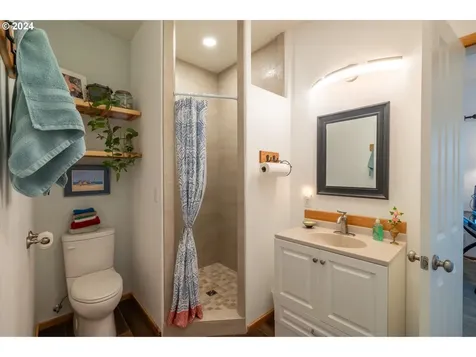 87906 Daisy Lane Bandon OR 97411
