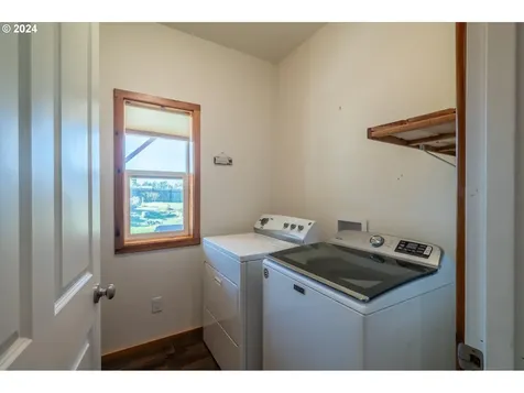 87906 Daisy Lane Bandon OR 97411