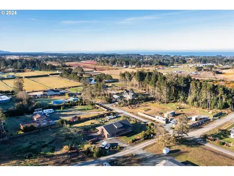 87906 Daisy Lane Bandon OR 97411