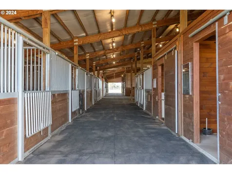 10695 S Bremer Road Canby OR 97013