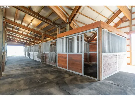 10695 S Bremer Road Canby OR 97013