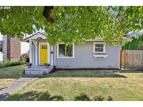 2653 Fir Street Longview WA 98632