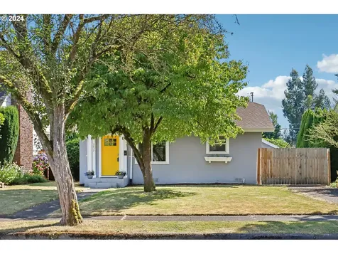 2653 Fir Street Longview WA 98632