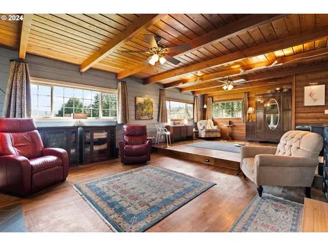 31753 Lynx Hollow Road Creswell OR 97426