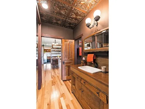 31753 Lynx Hollow Road Creswell OR 97426