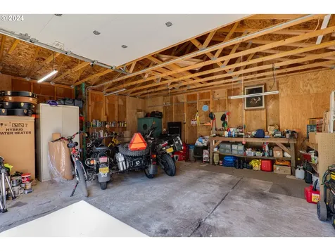 31753 Lynx Hollow Road Creswell OR 97426