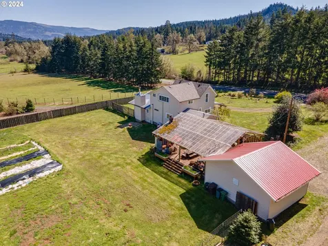 31753 Lynx Hollow Road Creswell OR 97426