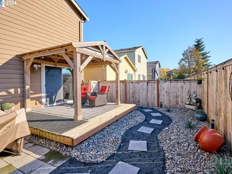 878 S View Drive Molalla OR 97038