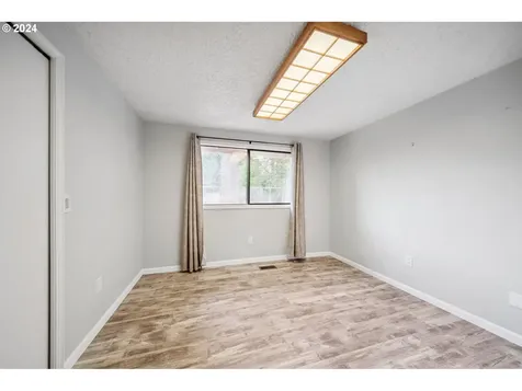 2813 SE 138th Avenue Vancouver WA 98683