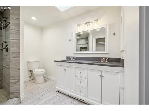 2813 SE 138th Avenue Vancouver WA 98683