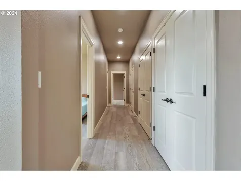 14546 Se Lyon Court Happy Valley OR 97086