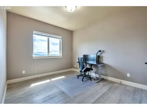 14546 Se Lyon Court Happy Valley OR 97086