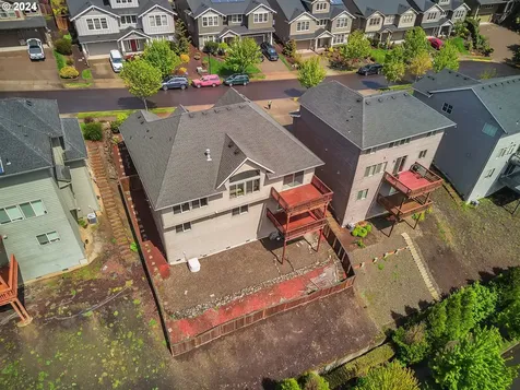 14546 Se Lyon Court Happy Valley OR 97086