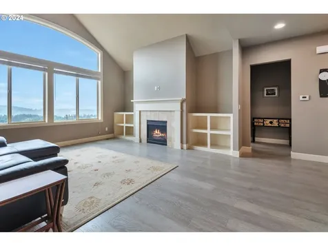 14546 Se Lyon Court Happy Valley OR 97086