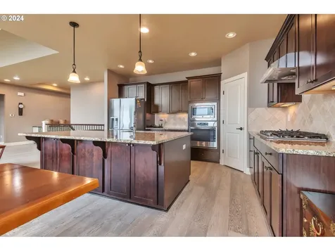 14546 Se Lyon Court Happy Valley OR 97086