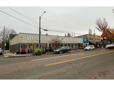 5375 SE 51st Avenue Portland OR 97206