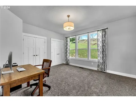 160 Discovery Drive Kalama WA 98625