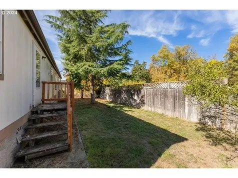 217 NE Peggy Avenue Roseburg OR 97470