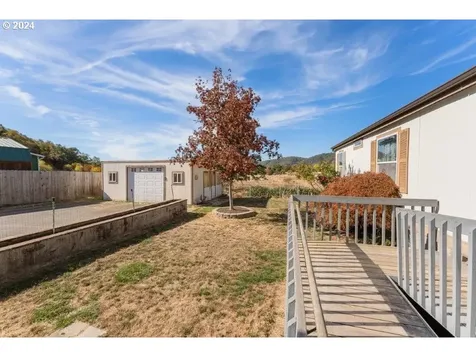 217 NE Peggy Avenue Roseburg OR 97470