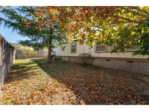 217 NE Peggy Avenue Roseburg OR 97470