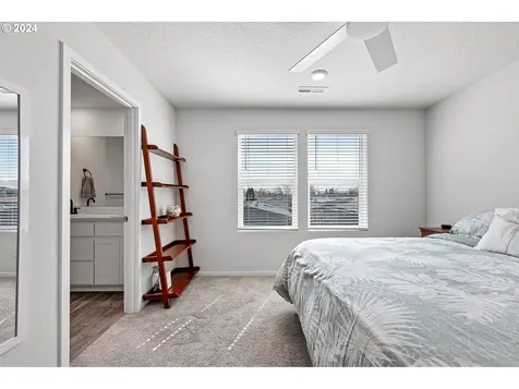 868 Ben Brown Lane Woodburn OR 97071