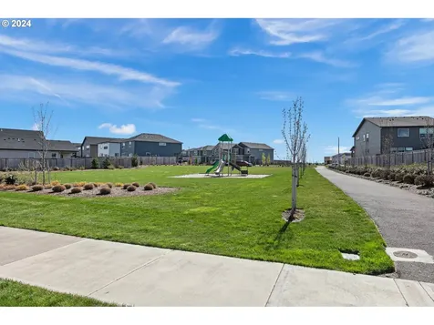 868 Ben Brown Lane Woodburn OR 97071