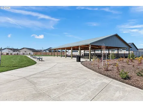 868 Ben Brown Lane Woodburn OR 97071