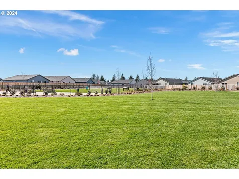 868 Ben Brown Lane Woodburn OR 97071