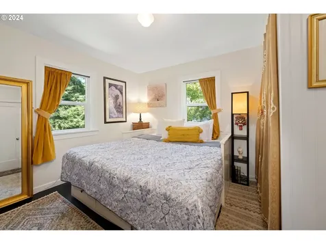 629 18th Street Astoria OR 97103