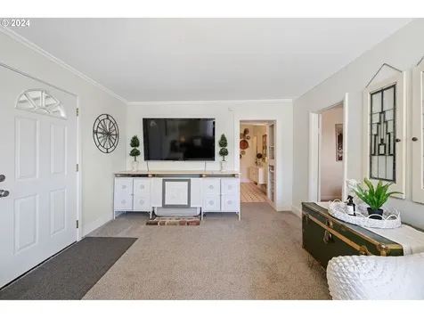 629 18th Street Astoria OR 97103