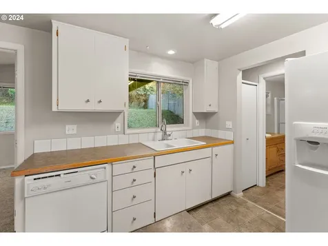 3217 Onyx Place Eugene OR 97405