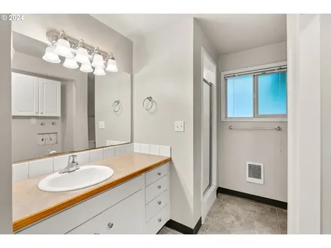 3217 Onyx Place Eugene OR 97405