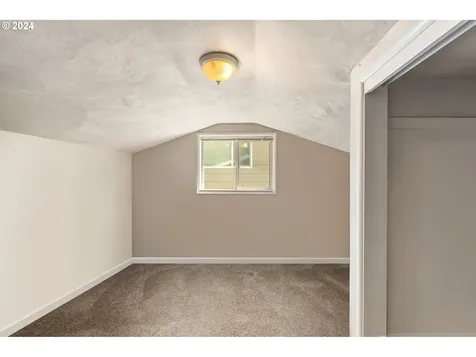 3217 Onyx Place Eugene OR 97405