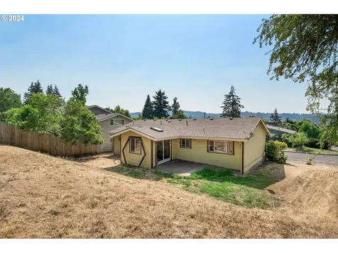 3217 Onyx Place Eugene OR 97405