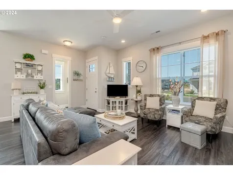 6818 Se Provence Street Hillsboro OR 97123