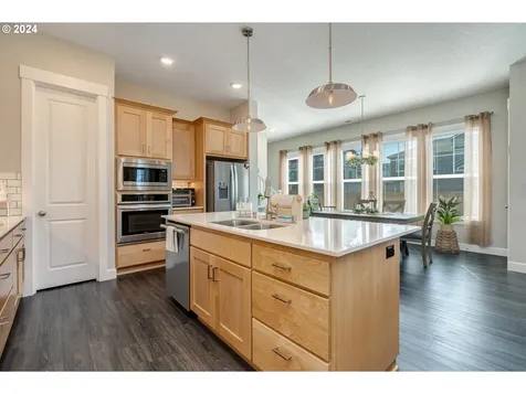 6818 Se Provence Street Hillsboro OR 97123