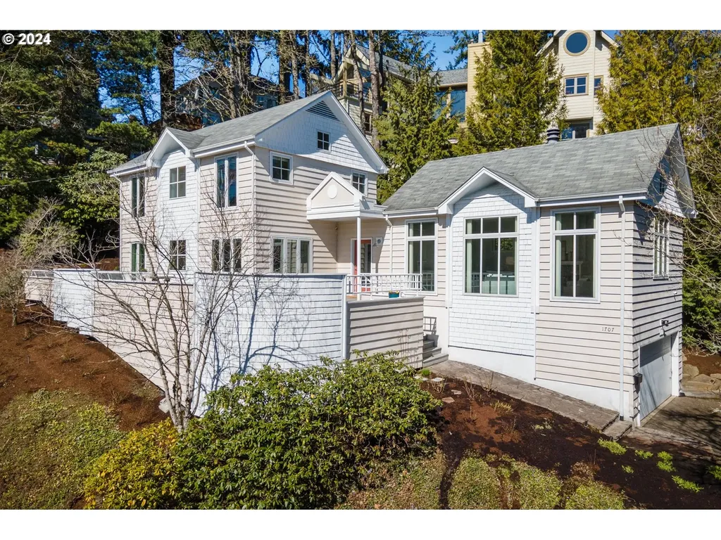 1707 Sw Terrace Drive Portland OR 97201