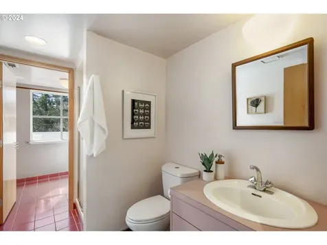 1707 Sw Terrace Drive Portland OR 97201