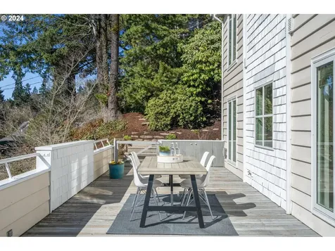 1707 Sw Terrace Drive Portland OR 97201