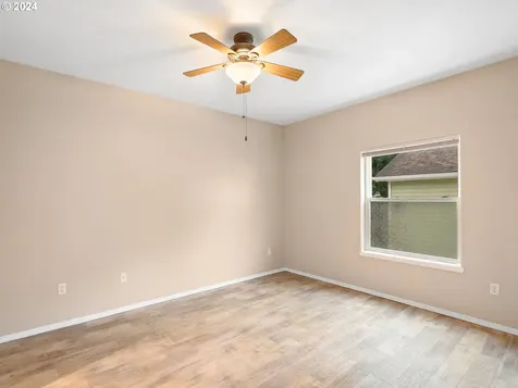 10334 N Barr Avenue Portland OR 97203