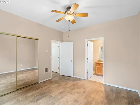 10334 N Barr Avenue Portland OR 97203