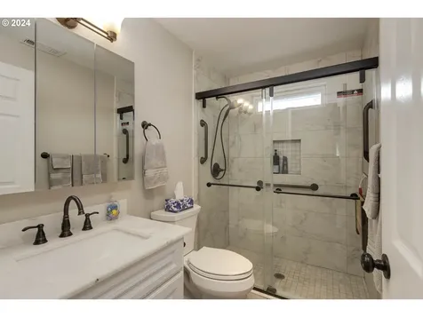 246 Se Pierce Street Estacada OR 97023